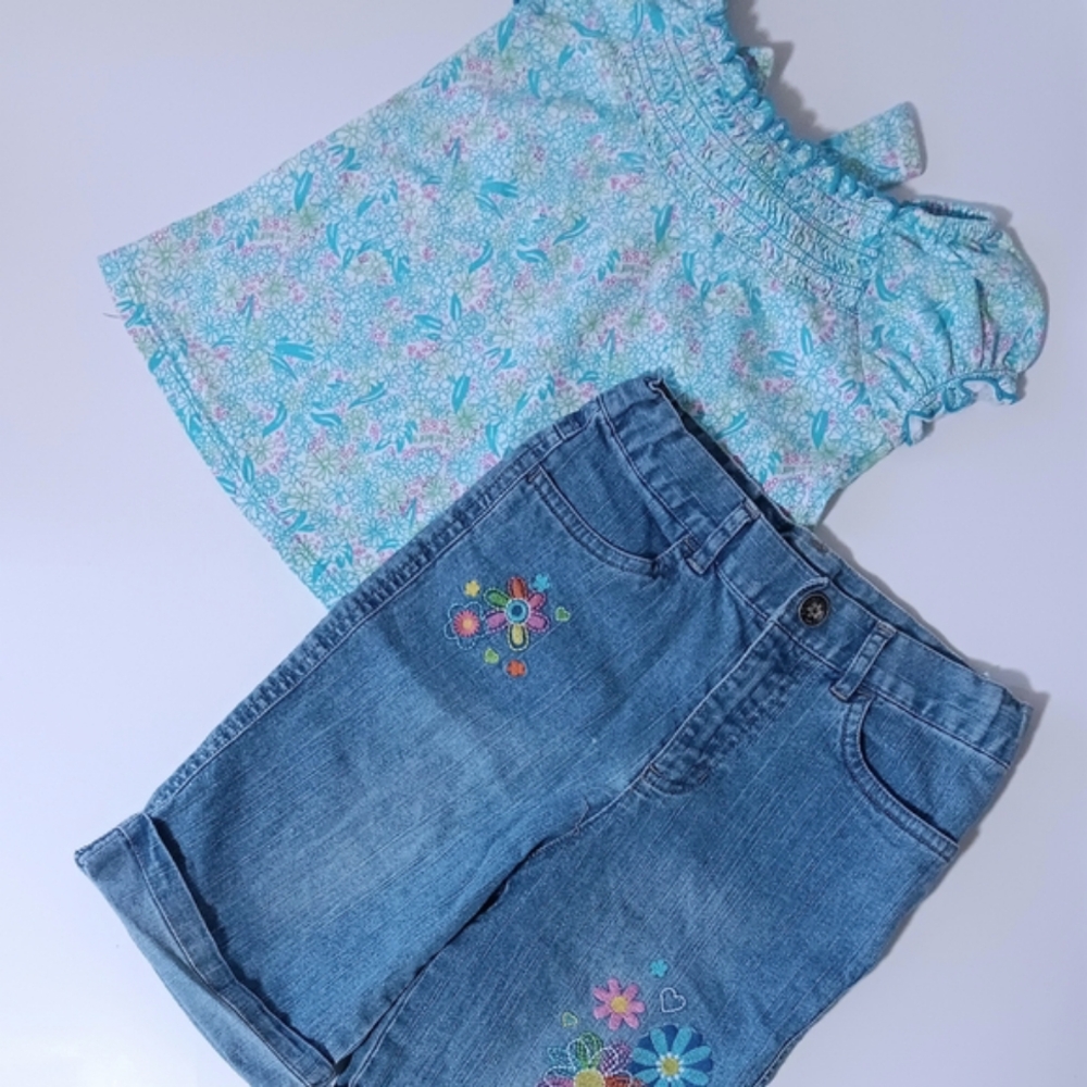 Girl's Floral Blue Top and Denim Shorts 2-Piece Set Size 5T